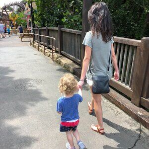 Meet your Posher, Samantha